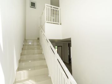 Rumah Terawat 14 Menit ke Gerbang Tol Jati Asih 2 Hadap Timur J-46505
