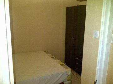 the green pramuka murah furnish