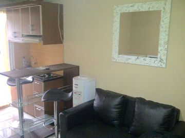 the green pramuka murah furnish