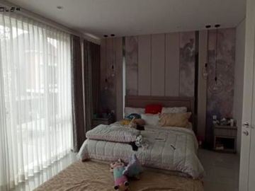 Rumah 2 Lantai minimalis Grand Pakuwon Cluster Canberra, Furnish