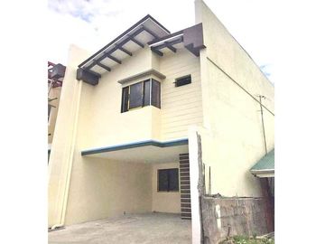 3BR HOUSE AND LOT NEAR TIRONA HIGHWAY - SM CITY BACOOR
