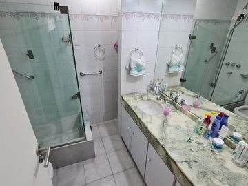 Semipiso en venta en Lanus Oeste