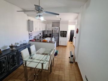Semipiso en venta en Lanus Oeste