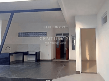 Rumah Bebas Banjir Dan Dekat Stasiun Di Pondok Kopi