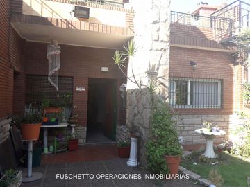 VENTA - LA TABLADA - CASA 3 AMB - COD 855