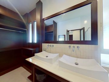 1 Bedroom Condo for sale at NaTaRa Exclusive Residences