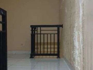 Rumah Kunciran Ciledug Strategis Siap Huni