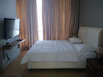 DIJUAL APARTEMENT SEMI FURNISH di The Peak Residence