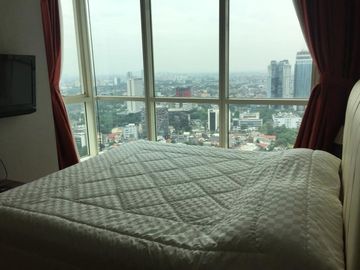 DIJUAL APARTEMENT SEMI FURNISH di The Peak Residence