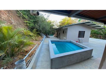 SE VENDE CASA DE CAMPO EN ALTOS DE CAMPANA