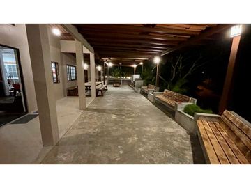 SE VENDE CASA DE CAMPO EN ALTOS DE CAMPANA