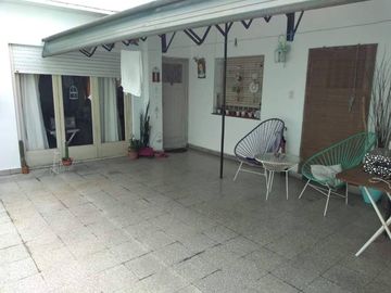Casa en venta en Lanus Este