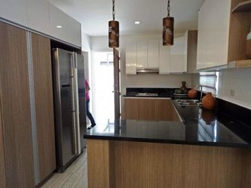 Modern House and Lot for Rent with Private Pool in Brgy. Hen