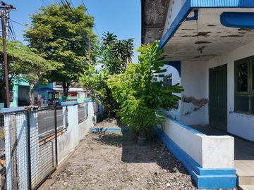 Rumah Strategis Untuk Kantor Dan Usaha Di Klaten Tengah
