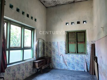 Rumah Strategis Untuk Kantor Dan Usaha Di Klaten Tengah