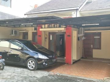 Rumah di cluster jatiwaringin pondok gede bekasi djt tol jatiwaringin