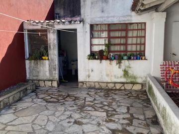 Chalet de 3 Ambientes en Banfield.