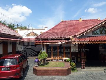Rumah Dijual Jogja Istimewa dlm Benteng Keraton,300m dari Keraton Jogja,Bonus 4 ruko
