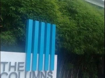 The Columns Makati Semi-Furnished Studio with Parking