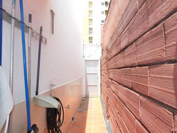 casa en venta en ciudad jardín. Cod V87431