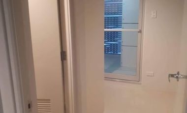 Condominium for Sale 3 Bedrooms: 3BR Flat Condo for Sale in Proscenium Sakura Tower Rockwell Center Makati