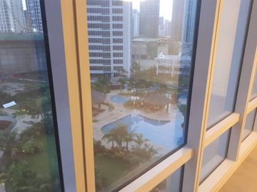Condominium for Sale 3 Bedrooms: 3BR Flat Condo for Sale in Proscenium Sakura Tower Rockwell Center Makati