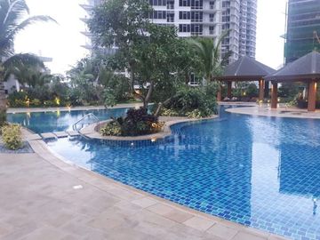 Condominium for Sale 3 Bedrooms: 3BR Flat Condo for Sale in Proscenium Sakura Tower Rockwell Center Makati