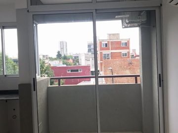 VENTA MONOAMBIENTE EN COGHLAN