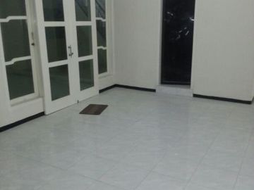 Rumah Rungkut Asri Timur 2.7 M negoo
