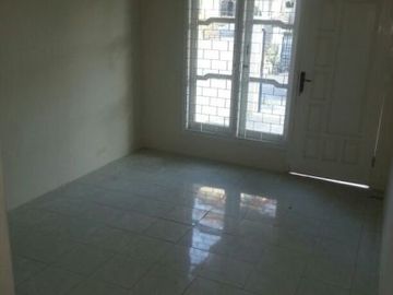 Rumah Rungkut Asri Timur 2.7 M negoo
