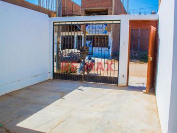 🏠✨ ¡Haz realidad el sueño de tu casa propia! ✨🏠
En venta: Hermosa y amplia casa en José Leonardo Ortiz

Disfruta de un hogar lleno de luz, espacio