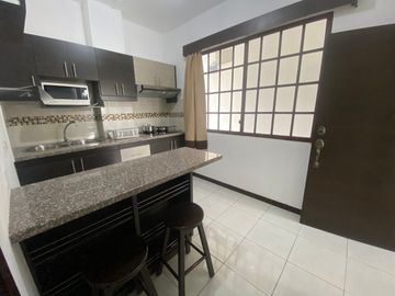 Alquilo departamento en Manta amoblado zona sur