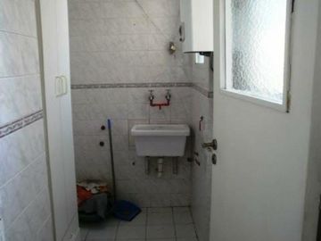 Venta Carlos Calvo y Salta 3 Amb