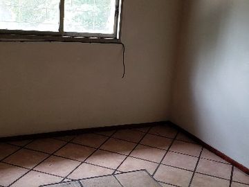 Departamento Tipo Casa en venta en Lanus Este