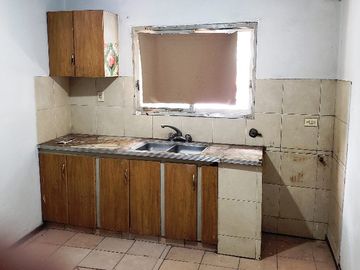 Departamento Tipo Casa en venta en Lanus Este