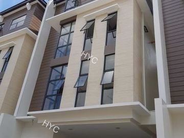 4br Townhouse in Quezon City Tandang Sora Congressional Visayas Ave inside subdivision