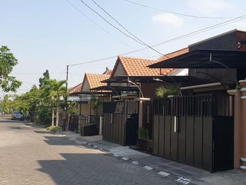 *Dijual Rumah MURAH Minimalis Babatan Pratama Wiyung*