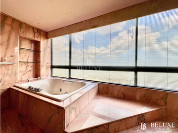 VENTA DE APARTAMENTO EN COCO DEL MAR PH SOBRE LAS ROCAS ·(4)