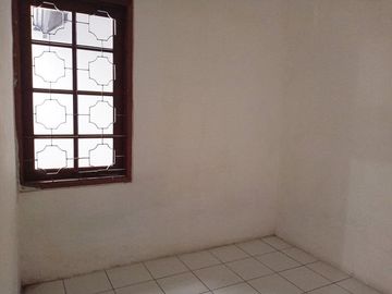 Di Sewakan Rumah 2 Kamar Siap Huni di Taman Kopo Indah 2 Bandung