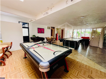 Casa en venta en Fracc. Insurgentes en zona Norte a unos metros de la UAEM