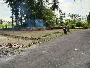 Tanah 300 Juta-an Dekat Kampus UII