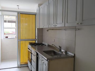 Venta Departamento 2/3 ambientes en venta Olivos Vias/Rio