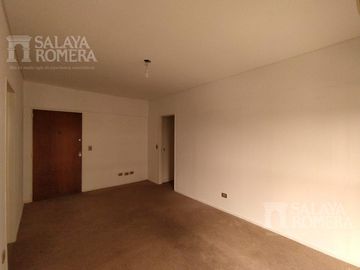 Venta Departamento 2/3 ambientes en venta Olivos Vias/Rio