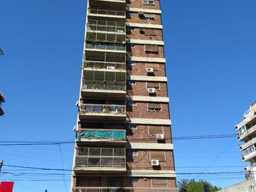 Venta Departamento 2/3 ambientes en venta Olivos Vias/Rio