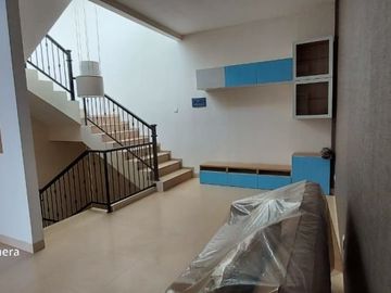 Dijual rumah minimalis modern baru siap huni pancoran