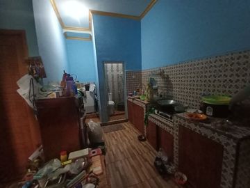 rumah bonus toko pinggir jalan dekat harapan indah bekasi