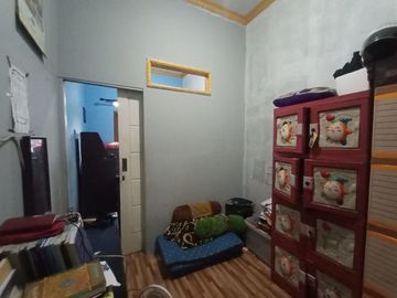rumah bonus toko pinggir jalan dekat harapan indah bekasi