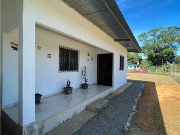 VENDO CASA 2HAB EN DOLEGA