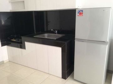 Dijual Apartemen Slikwood Alam Sutera Tangerang Selatan Oak tower Lantai 2 View Pool Fully Furnished
