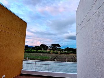 casa en venta en valderozo. Cod V15000